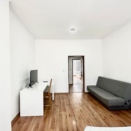 Apartment Erika Karlovy Vary Ngoại thất bức ảnh