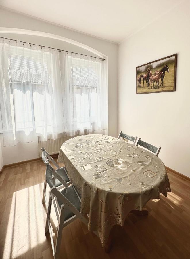 Apartment Erika Karlovy Vary Ngoại thất bức ảnh